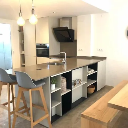 Hébergement de vacances Preciosa Casa De 4 Y 3 Banos, Urbanizacion Naranjos, Puerto Banus Marbellac